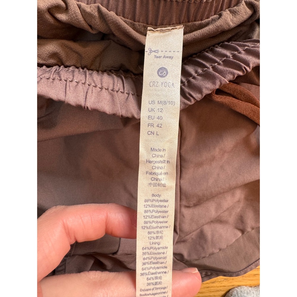 CRZ YOGA Womens Running Shorts Mauve Brown Mesh Trim Zip Pocket Size Medium 8/10 - Picture 3 of 8